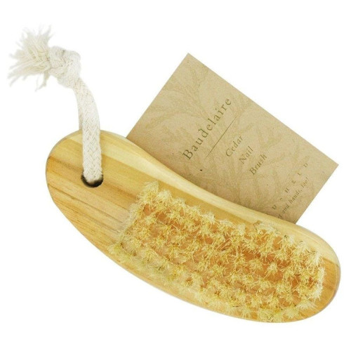 Baudelaire 4-inch Cedar Nail Brush